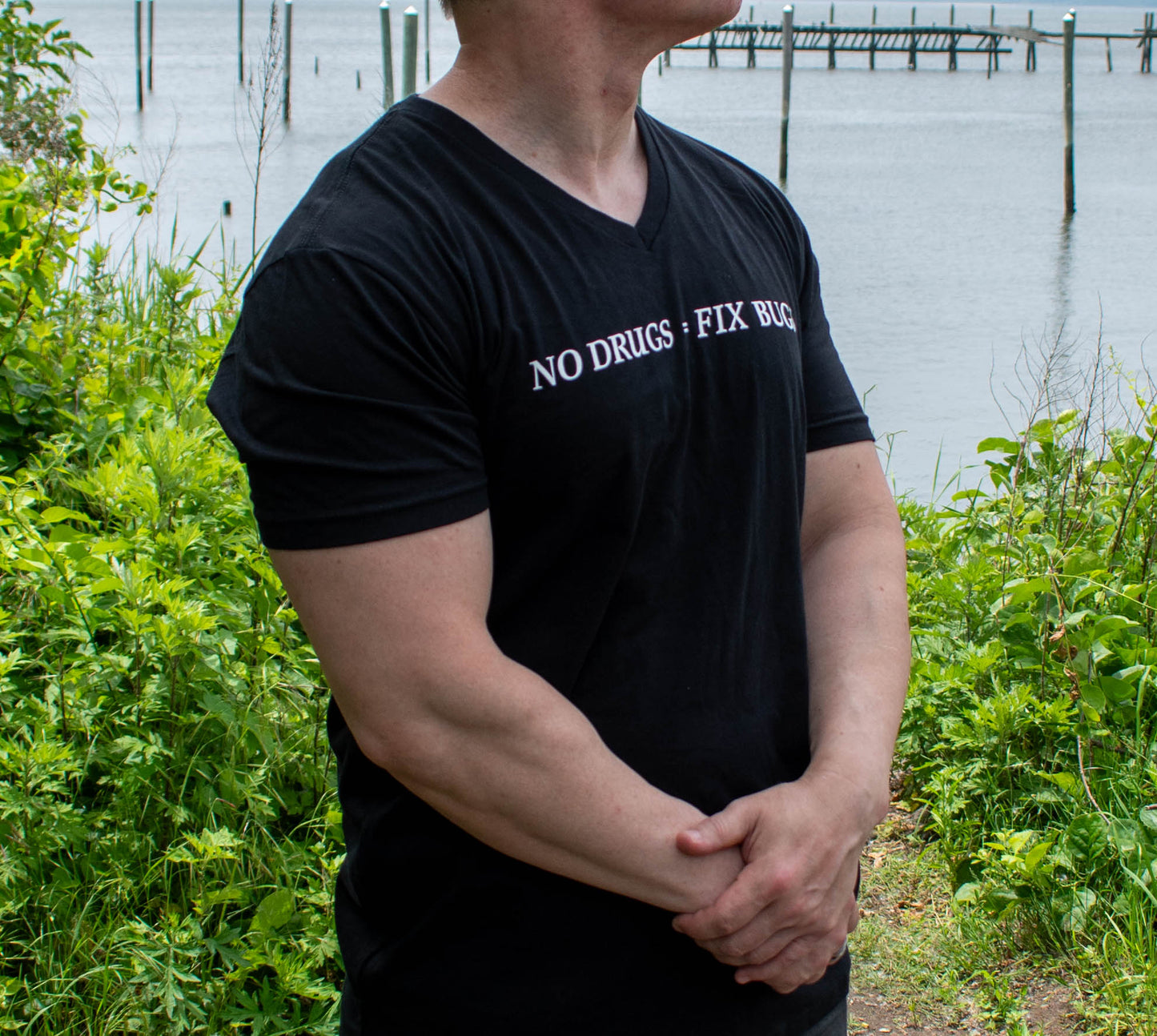 "No Drugs = Fix Bugs" T-Shirt